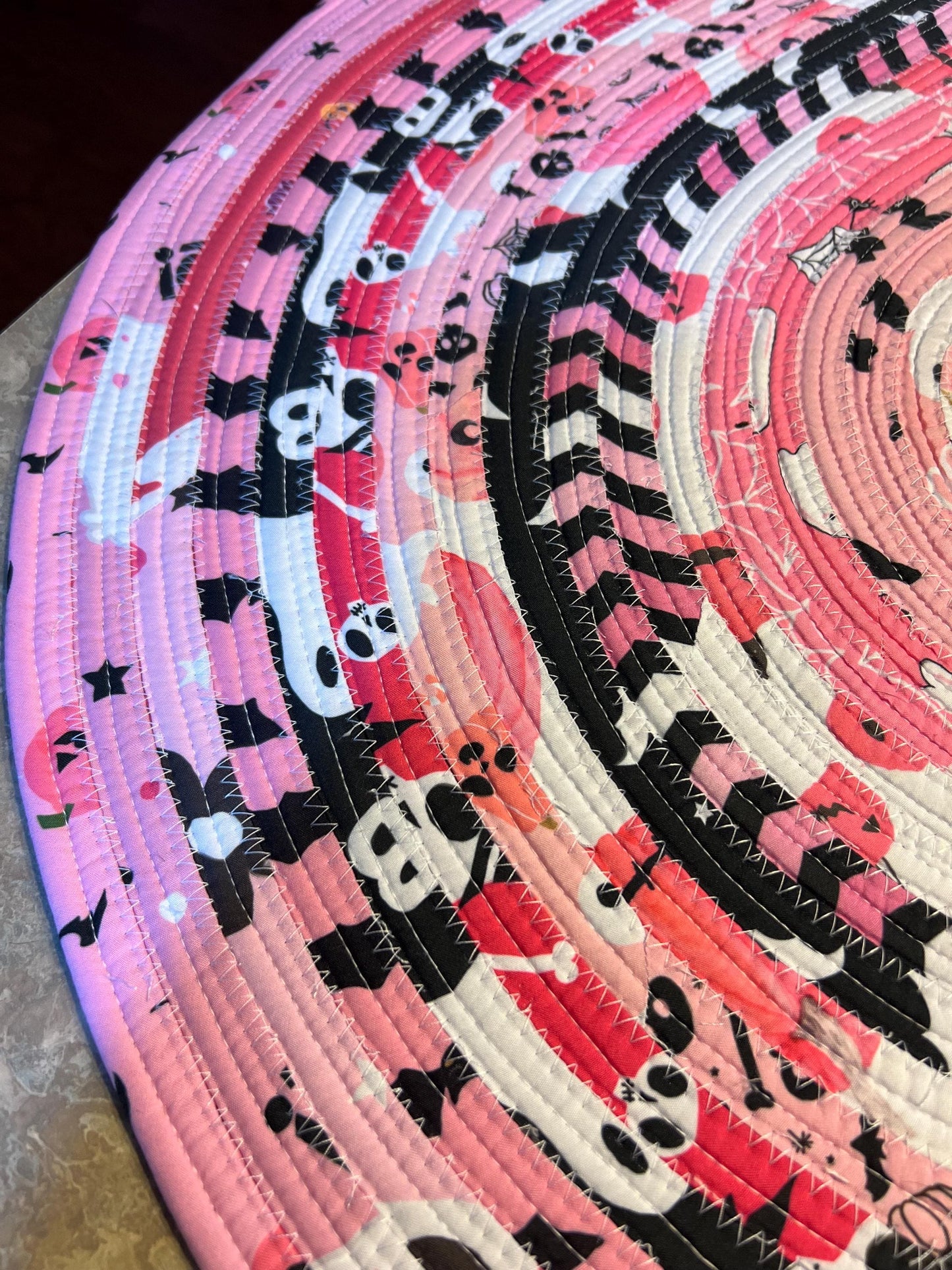 Jelly Roll Rug- Spooky Pink